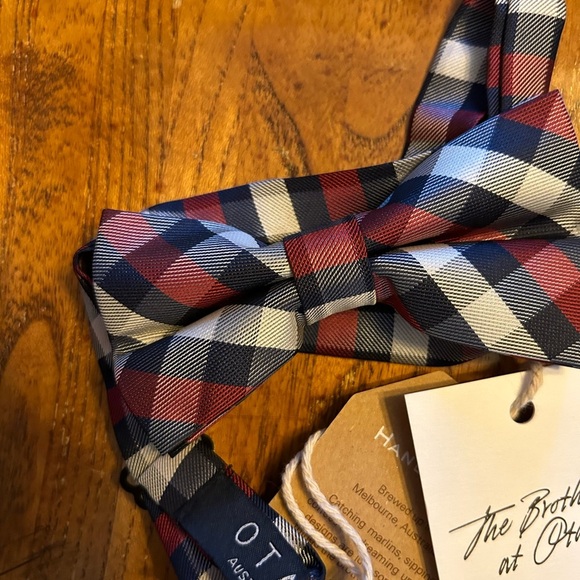 The Brothers of Otaa Men’s Bowtie NEW! - Picture 4 of 9